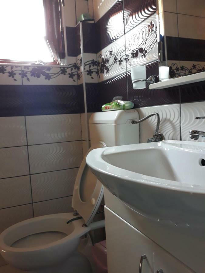 City Apartment Високо Экстерьер фото